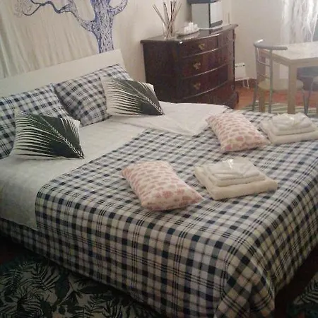 فندق مبيت وإفطار Casa Ligia Aurora